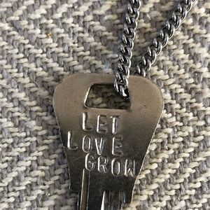 “Let Love Grow” Giving Keys Neckkace